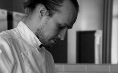 Yksi mies, vain kahdeksan asiakaspaikkaa, mutta jopa 11 sesonkia –  Vuoden ravintola 2023